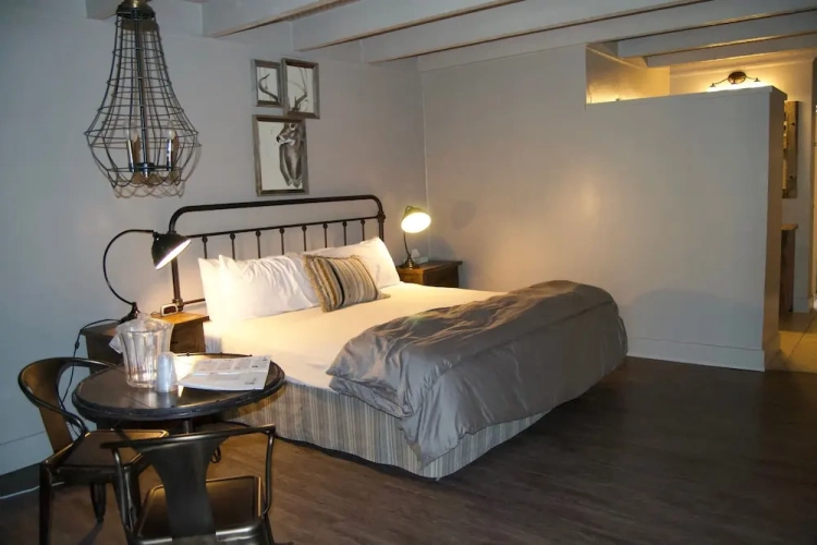 Economy Double room with land view