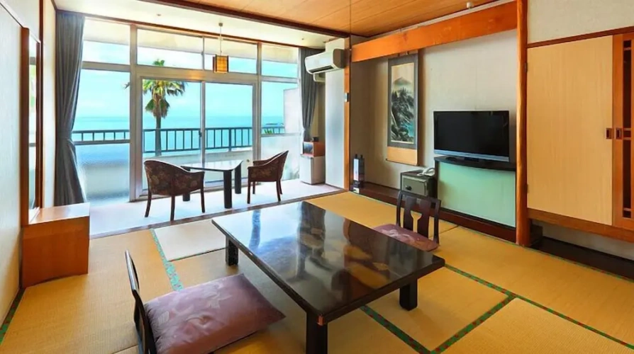 Standard room with ocean view