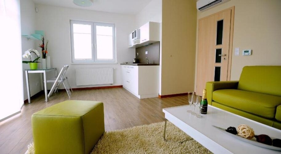 Black Bridge Hotel ApartmentOver view