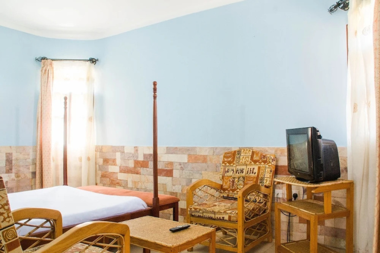Kabalega Resort