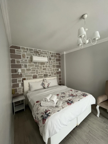 Ada Evi̇ Mu