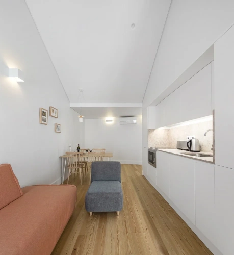 2 Bedrooms Apartment