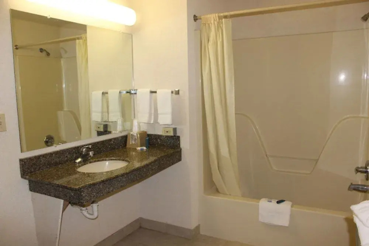 Nationwide 9 Inn