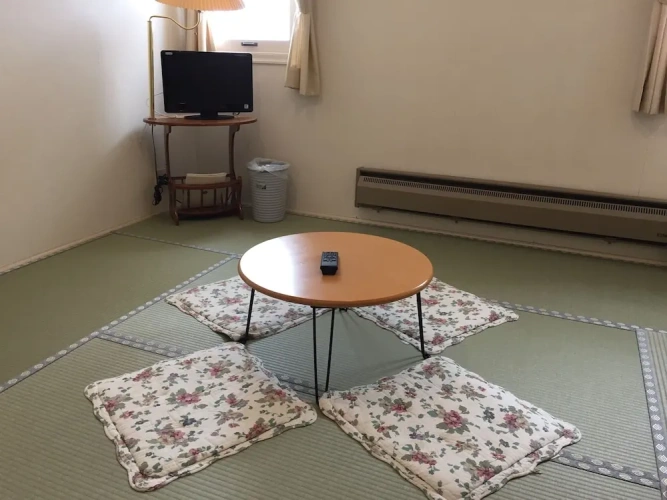 Standard Twin Apartment