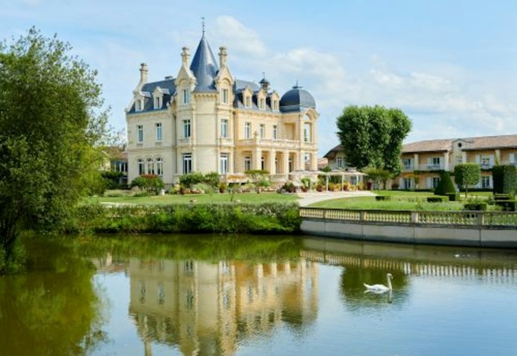 Chateau Grand Barrail photo 19