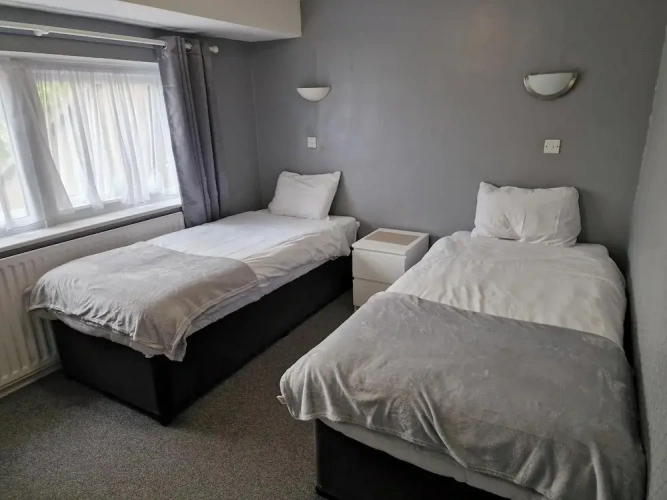 Standard Twin room