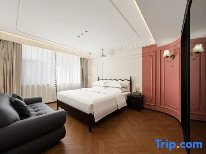 Deluxe Double Suite