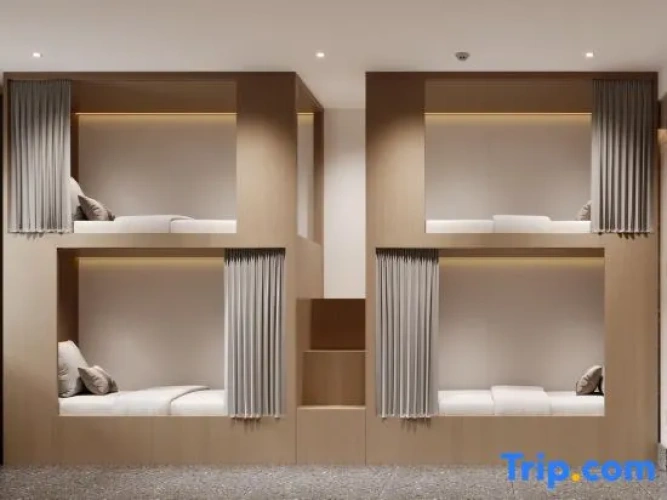 Standard Quadruple Duplex room