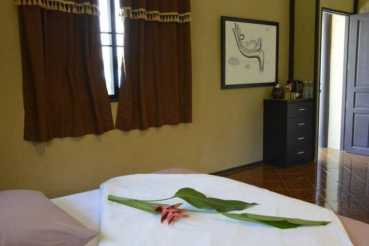Baan Salathai Hua Hin