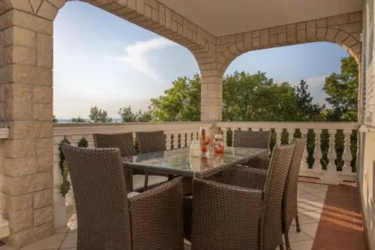 Ruza Apartment