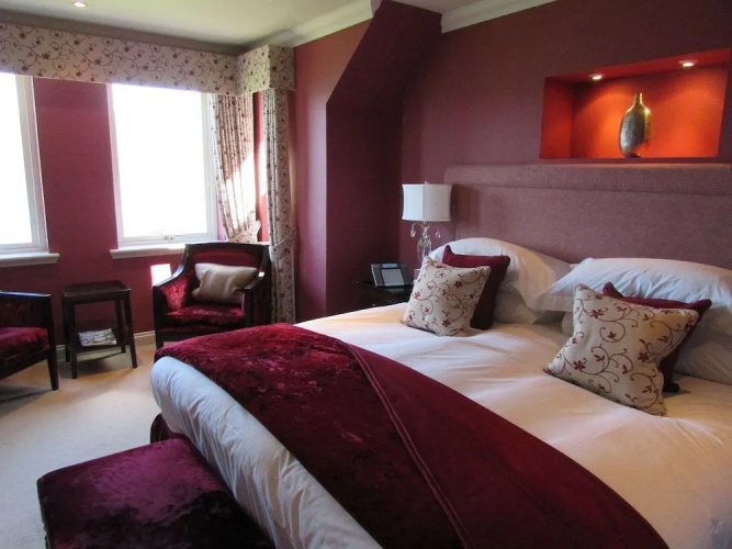 Loch Ness Lodge