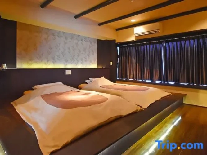 Bed in Dorm