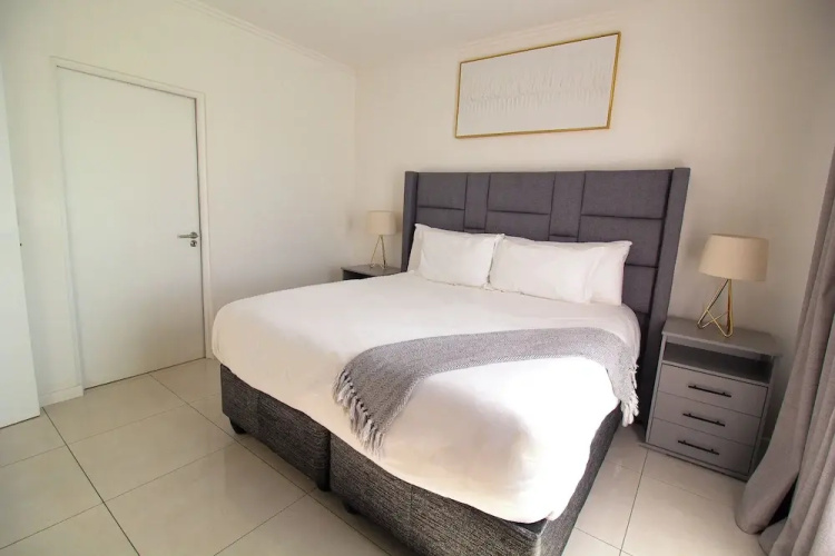 2BR-2BA - Rivonia Residence 1