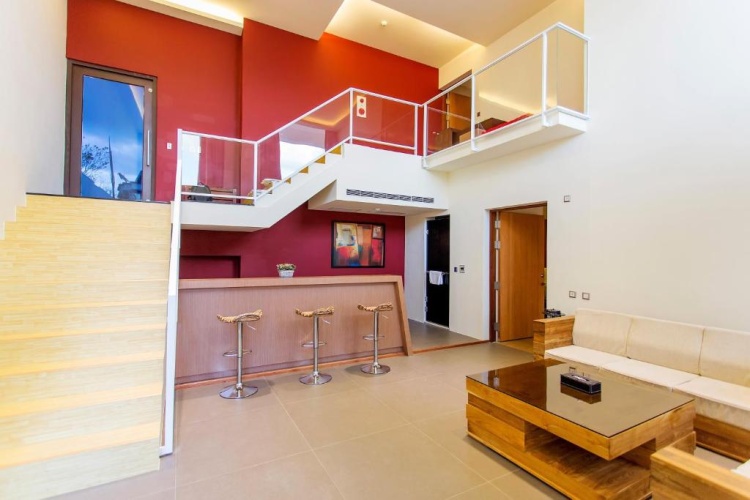 2 Bedrooms Villa