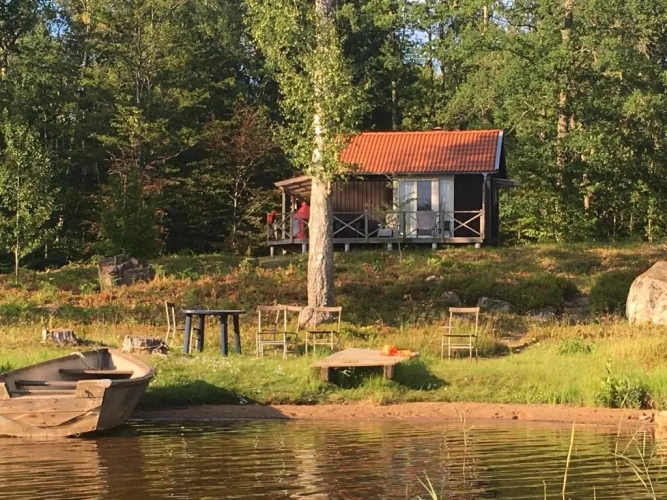 2 Bedrooms Cottage