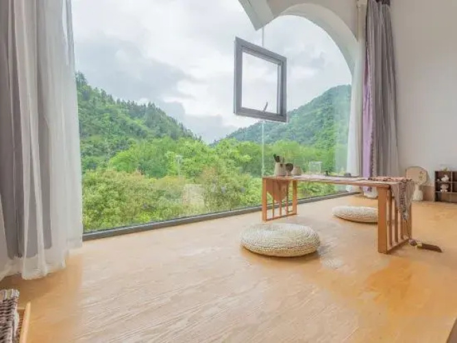 Know Me B&B (Fanjing Mountain Scenic Area)