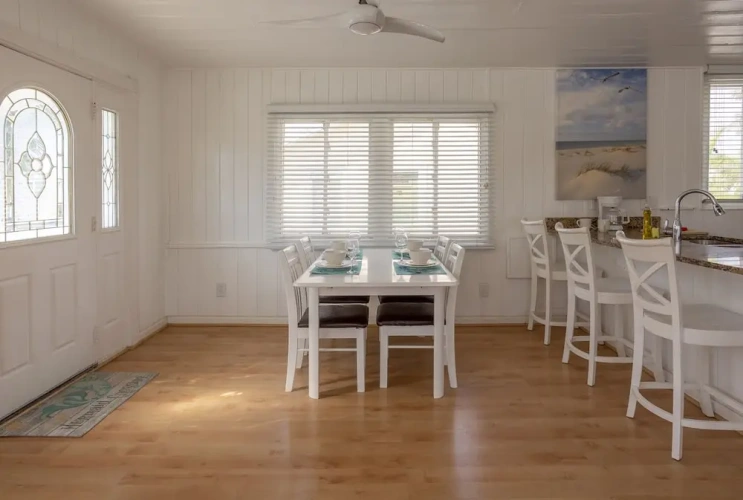 2 Bedrooms Deluxe Apartment beachfront