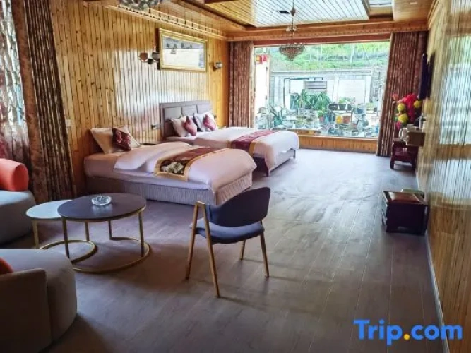 Standard Family room