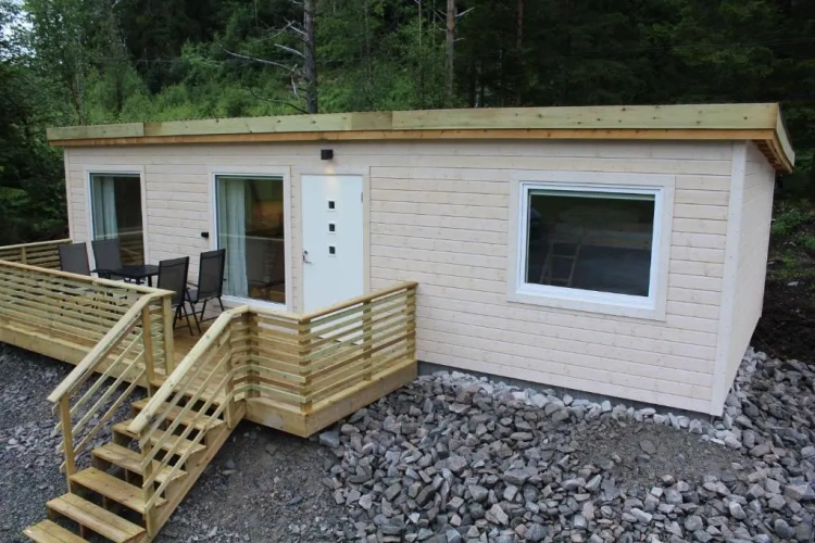 Sextuple Bungalow