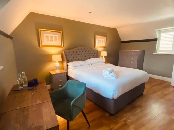 1 Bedroom Cottage