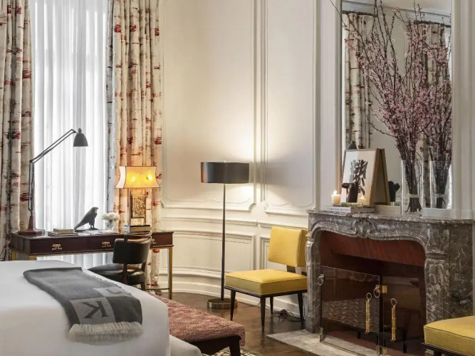 J.K. Place Paris