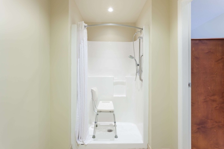 Super 8 by Wyndham Abbotsford photo 8