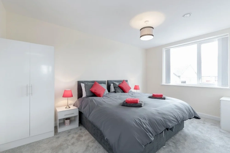 2 Bedrooms Apartment with balcony