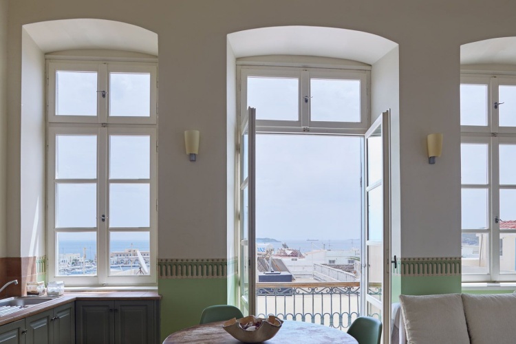2 Bedrooms Attic Suite with sea view