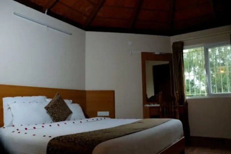 Royal room