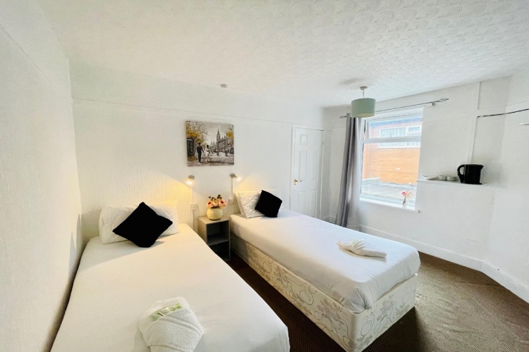 Standard Twin room