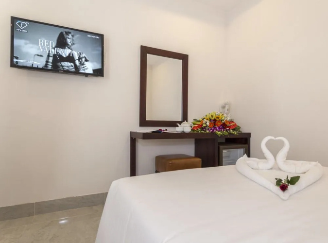 Azure Hotel Danang