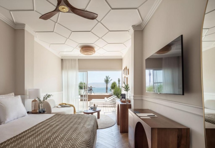 Standard Double room with balcony and with lake view