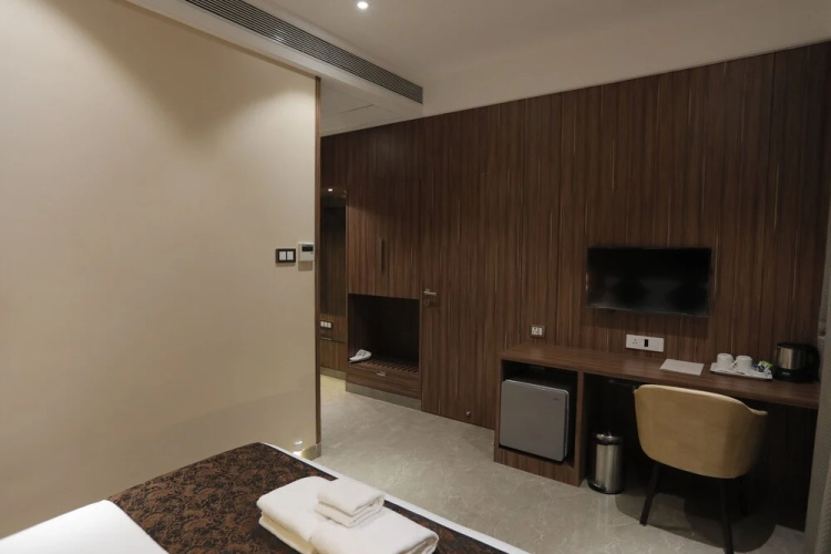 Hotel Radiance