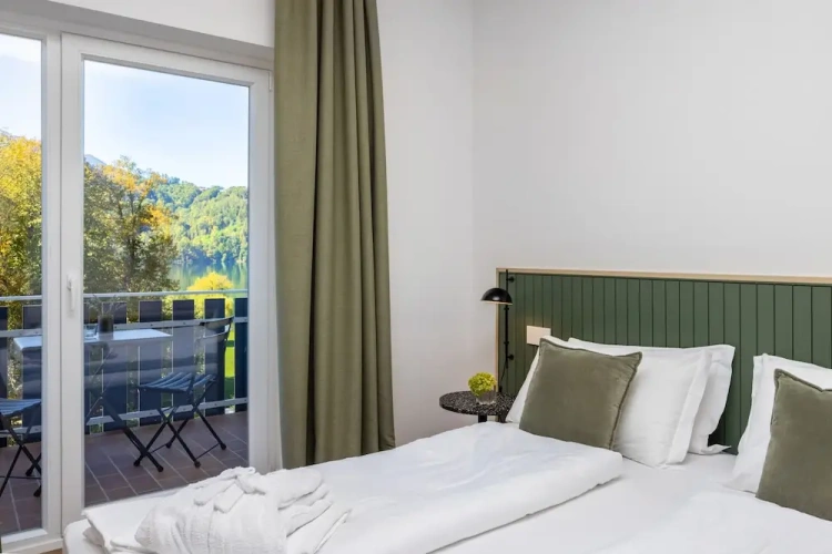 Deluxe room with balcony