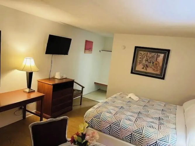 Regent Motel