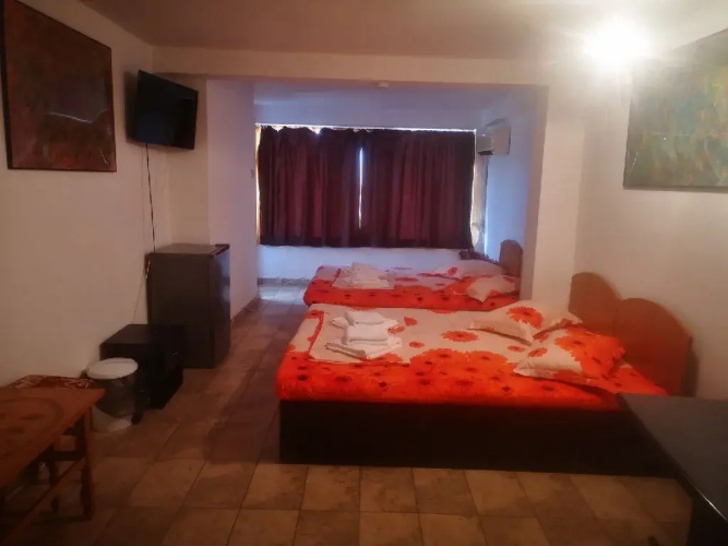 Felix Residence