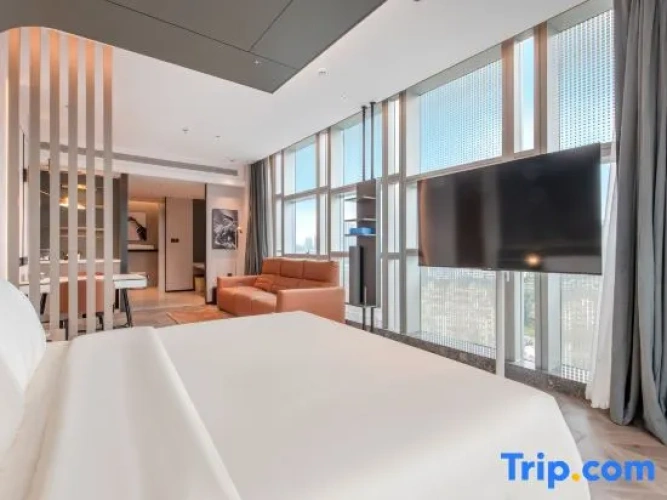 Standard Double room with city view