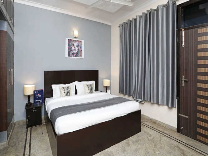 OYO 11761 WhitePod Inn