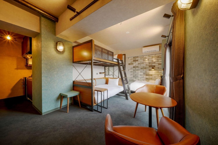 Standard Quadruple room