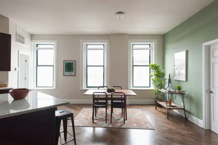 Open Concept 2BR in Wicker Park by Sonder