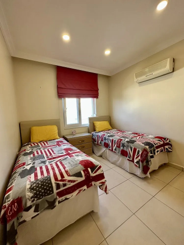 Wonderful 3 bed Duplex in Sought After Prime Community