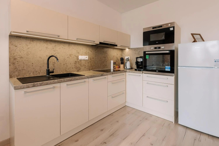 Sunrise Apartments