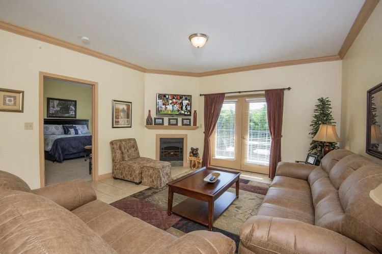 Mv5205 by Heritage Cabin Rentals