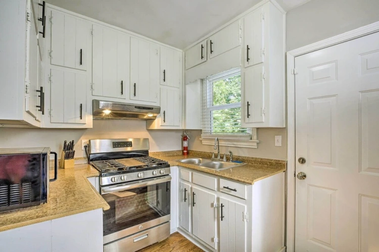 2 Bedrooms Cottage