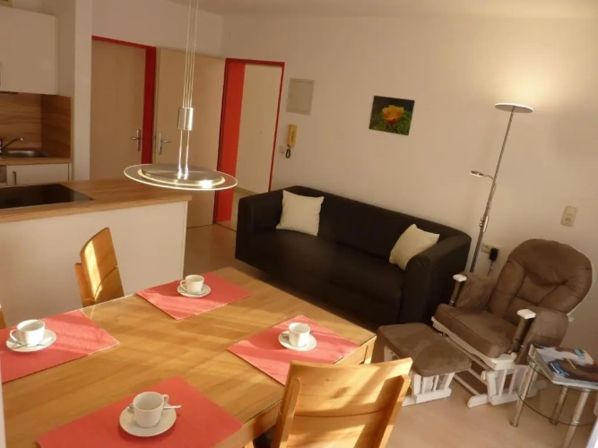 2 Bedrooms Apartment