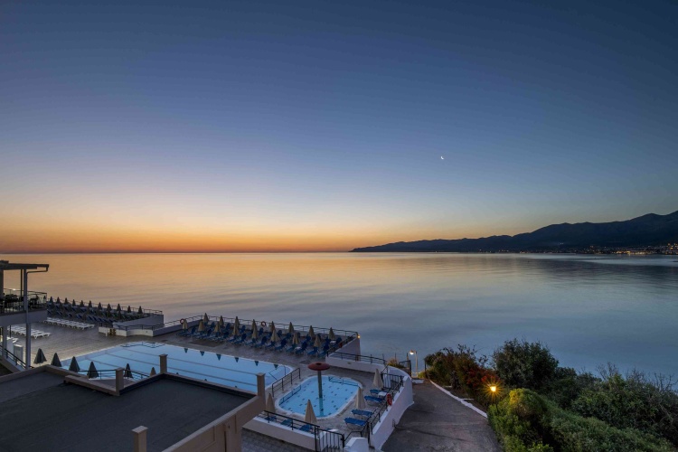 Horizon Beach Hotel photo 35