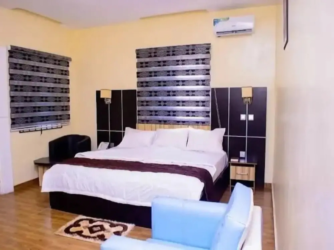 Rext  Apartment