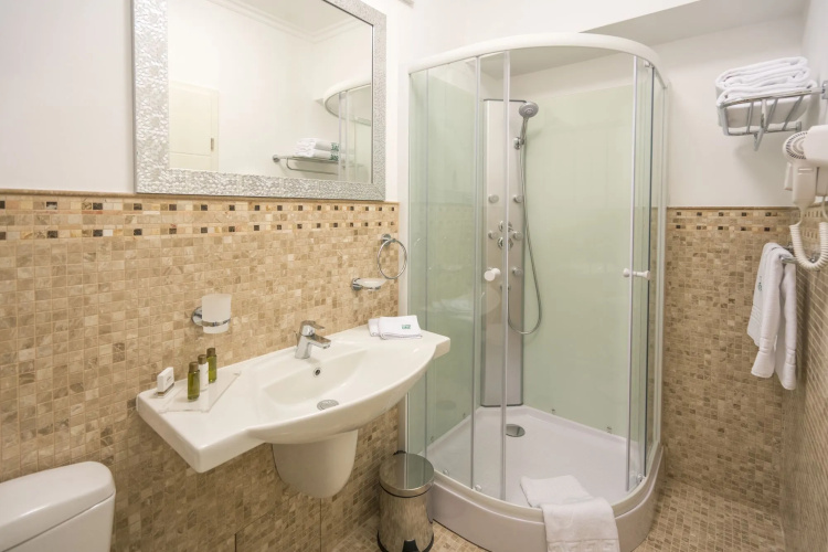 Studio One Accommodation Suites
