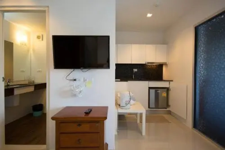 Mosaic Condominium B25M by Malai