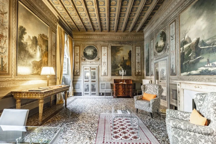The Princess Suite